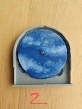 Load image into Gallery viewer, Hand Painted Dials 28.5mm