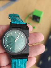 Load image into Gallery viewer, A-1 Custom: A-Guilloché v3 Auto Green