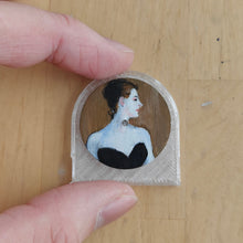 Load image into Gallery viewer, Portrait of Madame X 28.5mm