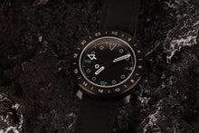 Load image into Gallery viewer, AndoAndoAndo x Minimal Wear Ref.22-00 Limited Edition