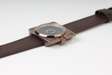 Load image into Gallery viewer, (The Artist) Vinyl Record Watch by AndoAndoAndo x Chikoruss