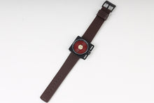 Load image into Gallery viewer, Vinyl Record Quartz by AndoAndoAndo x Misamé