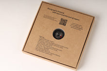 Load image into Gallery viewer, Vinyl Record Quartz by AndoAndoAndo x Misamé