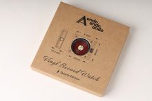 Load image into Gallery viewer, Vinyl Record Quartz by AndoAndoAndo x Misamé