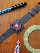 Load image into Gallery viewer, Vinyl Record Quartz by AndoAndoAndo x Misamé
