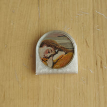 Load image into Gallery viewer, Flaming June 28.5mm
