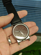 Load image into Gallery viewer, A-2 Urushi Bengara One
