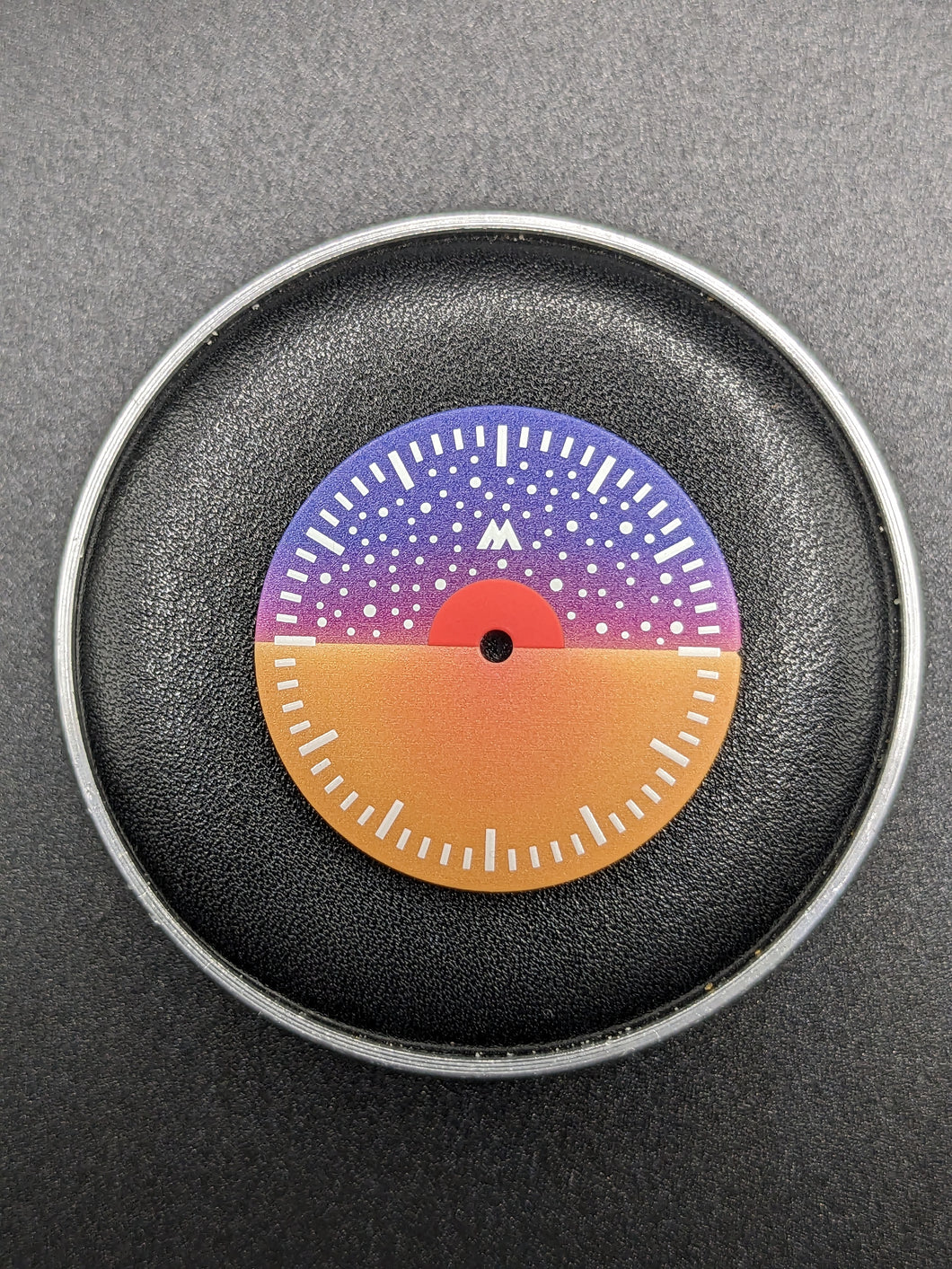 Meridiano: Lost Astronaut Dial 28.5mm
